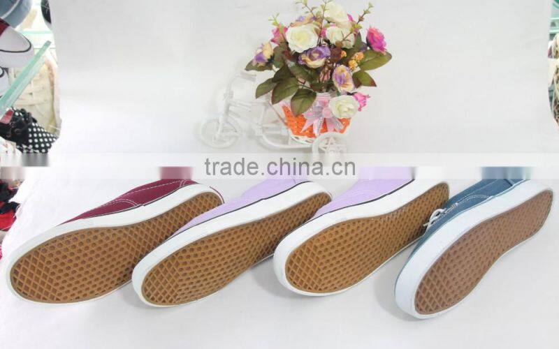 2016 Factory Direct Wholesale Cheap Fashion Style Vulcanized Canvas Shoes