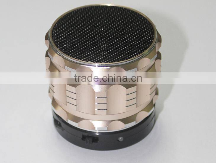 2015 best price FM portable wireless bluetooth mini speaker card slot and usb flash drive slot