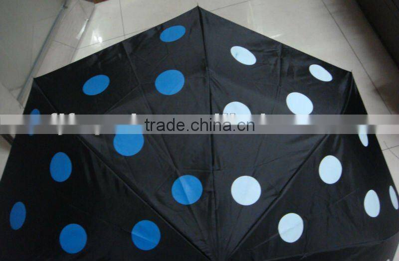 F01B solid color cute 3 folding color changing umbrella