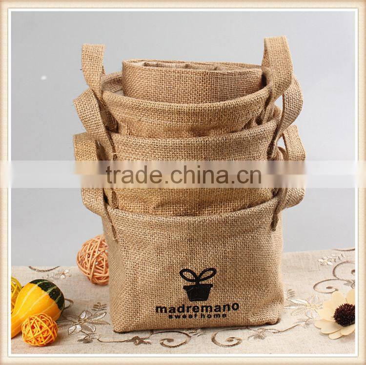 Small jute fabric storage basket