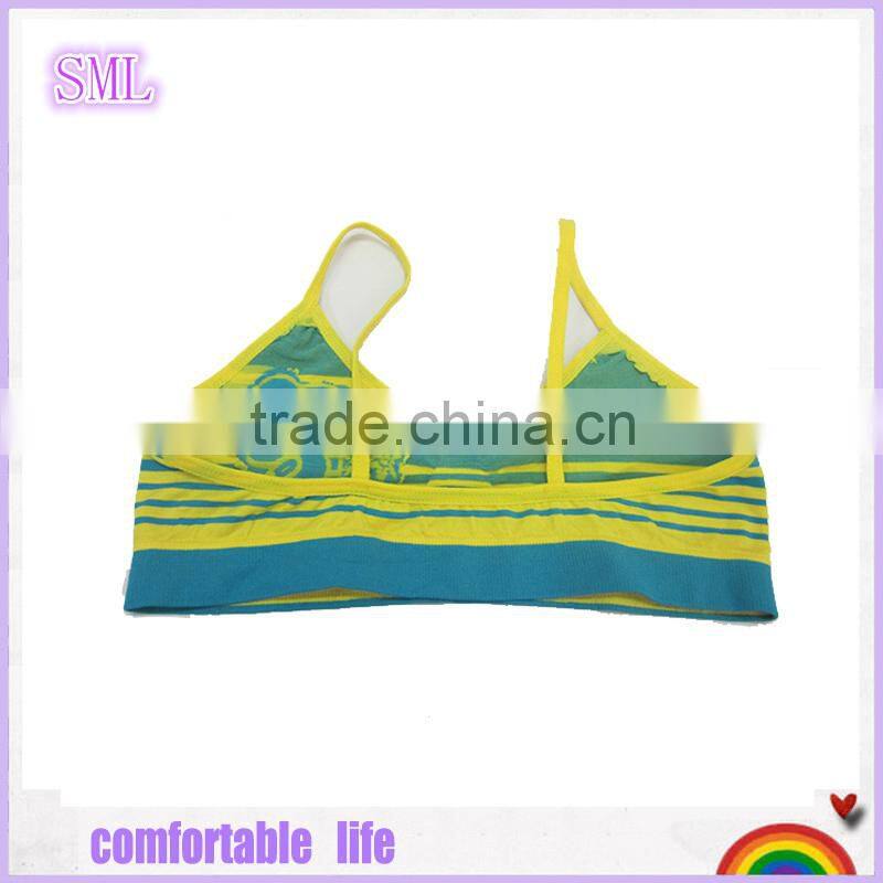 New comfy Girls Seamless Bralette in 90% Nylon