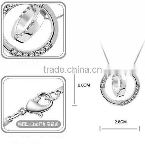 Fashion Double Ring Crystal Necklace