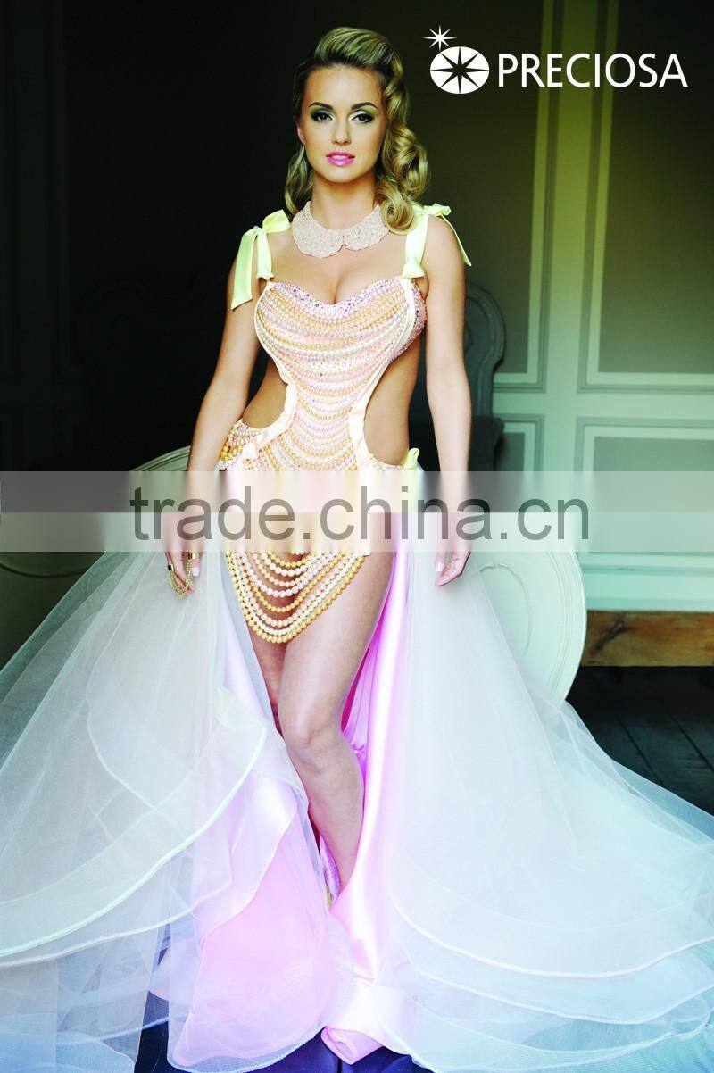 PRECIOSA Nacre Pearls Round shape in Cream color