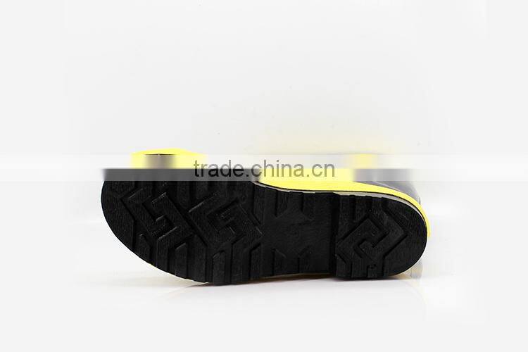 Hot selling Customised designs Environmental Waterproof pictures of boots for girls