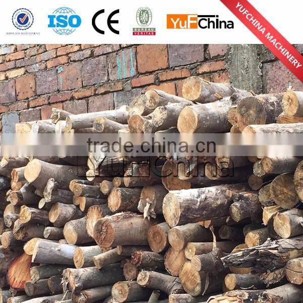 Wood Logs diesel wood chipper