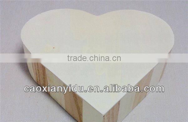 Decor Wooden Heart Shaped Jewelry Holder Wood Box Storge Box Mini Wooden box Small Box For Weding Key Box