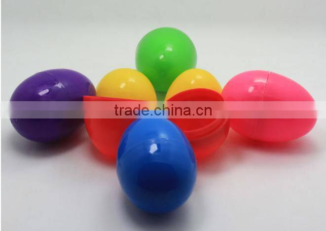 Plastic easter egg container