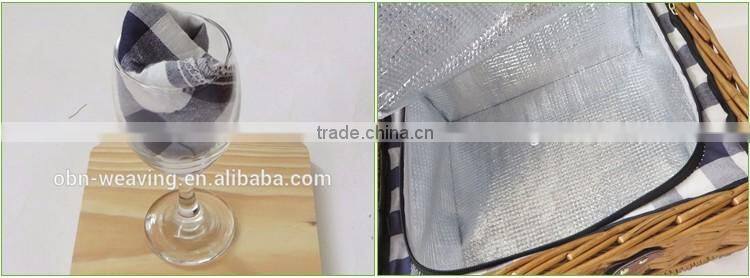 Customized handmade nature Insulating interlayer empty mini willow wicker picnic basket set for 2 person