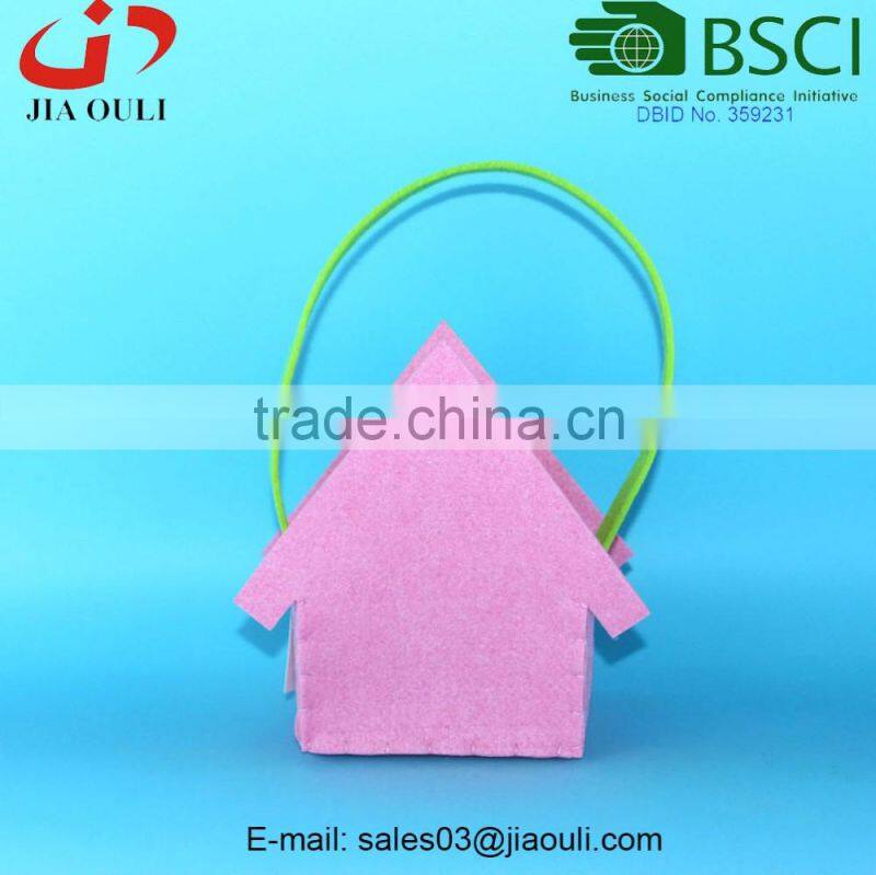 BSCI Audit factory new design easter decoration non-woven fabric house basket, easter cheap decorative baskets