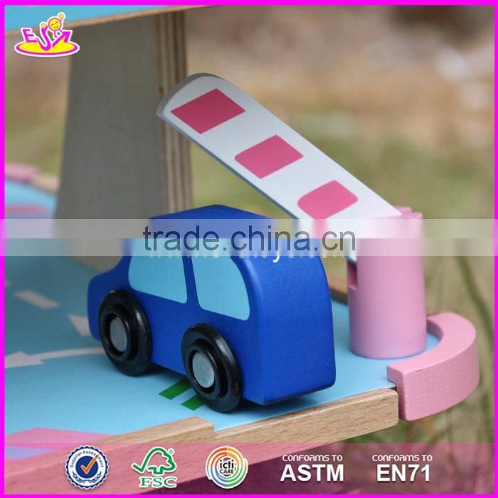2017 new products lovely pink children wooden toy garage for cars W04B050