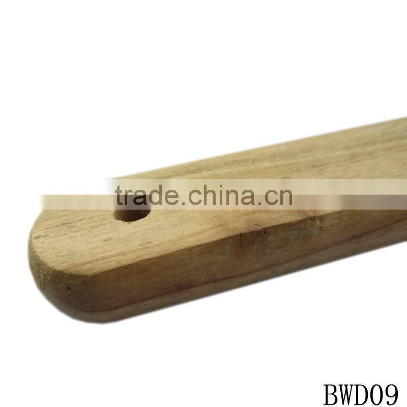 Stainless steel wire mesh strainer with the wood handle shank