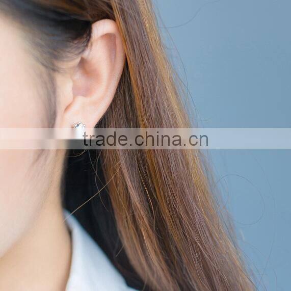 F20063N Silver Irregular geometric shape Diamond Earring