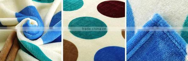 Xinbo Bright Color Polka Dotts Printed Microfiber Plush Coral Fleece Throw Blanket