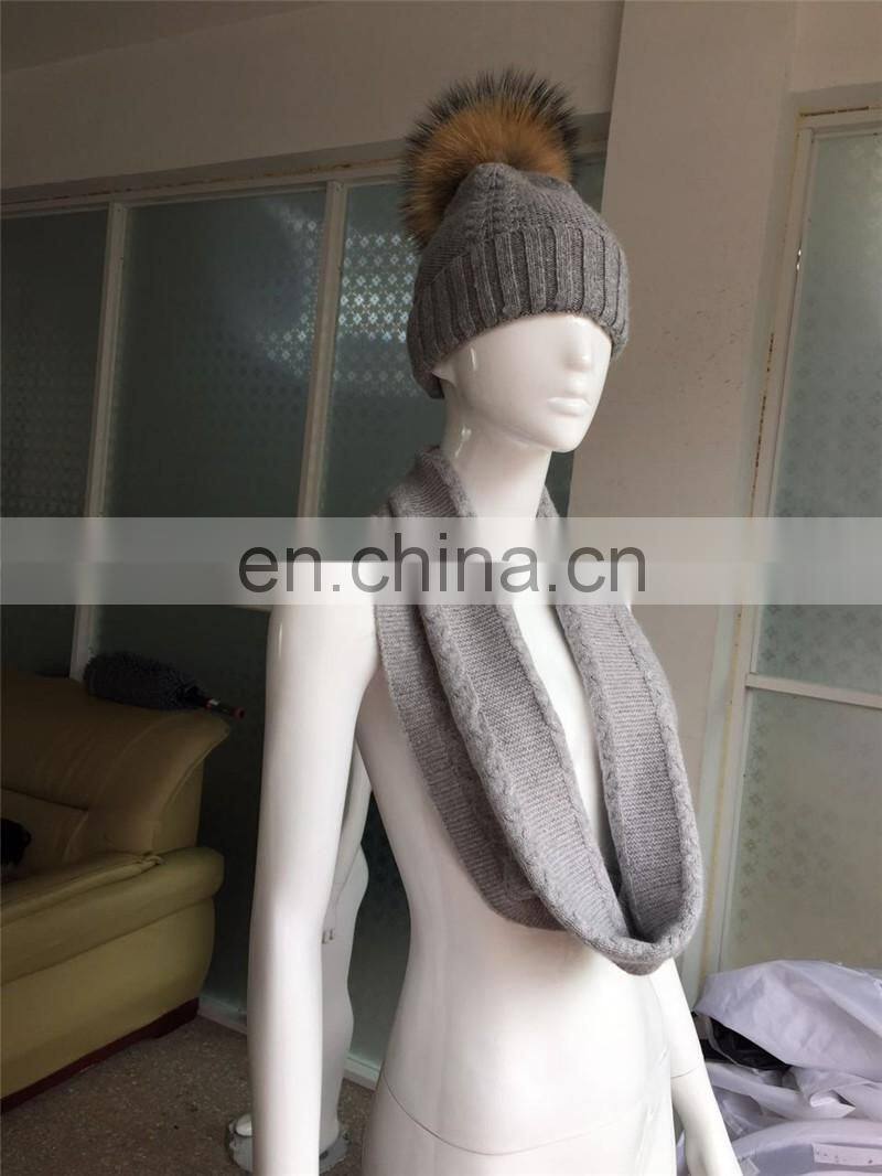 Wholesale Knitted Wool Cashmere Scarves Raccoon Fur Pom Hat Scarf Combination