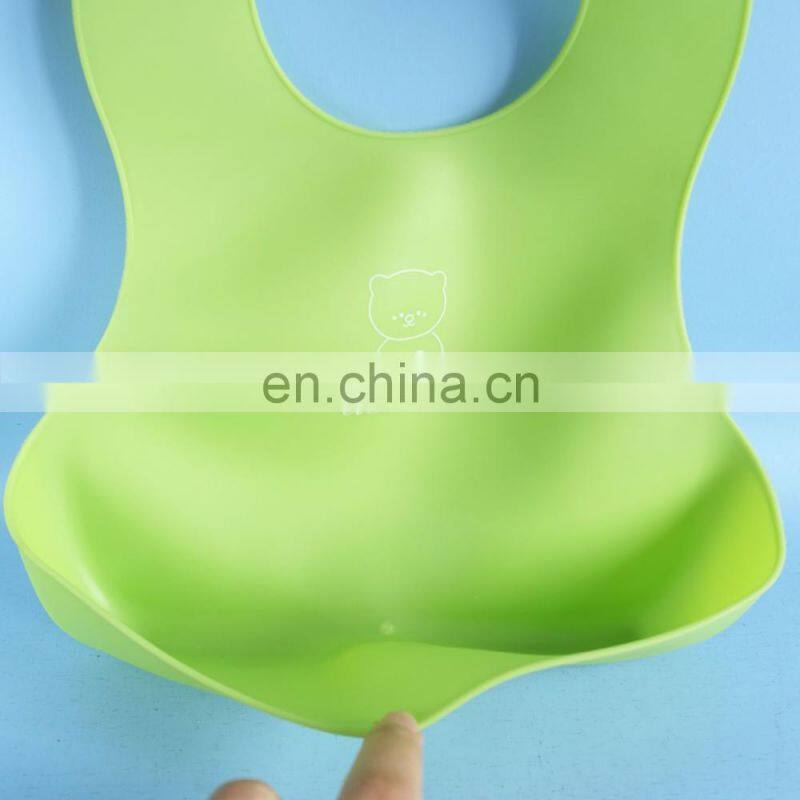 3pcs silicone cutlery dinner baby feeding set with bib and suction bowl