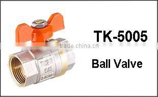 Factory Stock brass ball valve price TMOK Brand Size 1/2'' to 1'' BSP Thread Iron handles with pvc credit insurance support