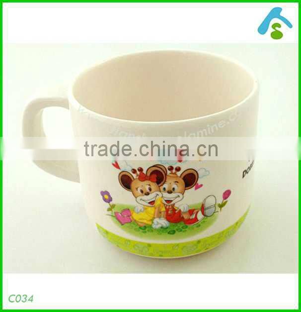 plastic cup with handle and lid , kids drinkware