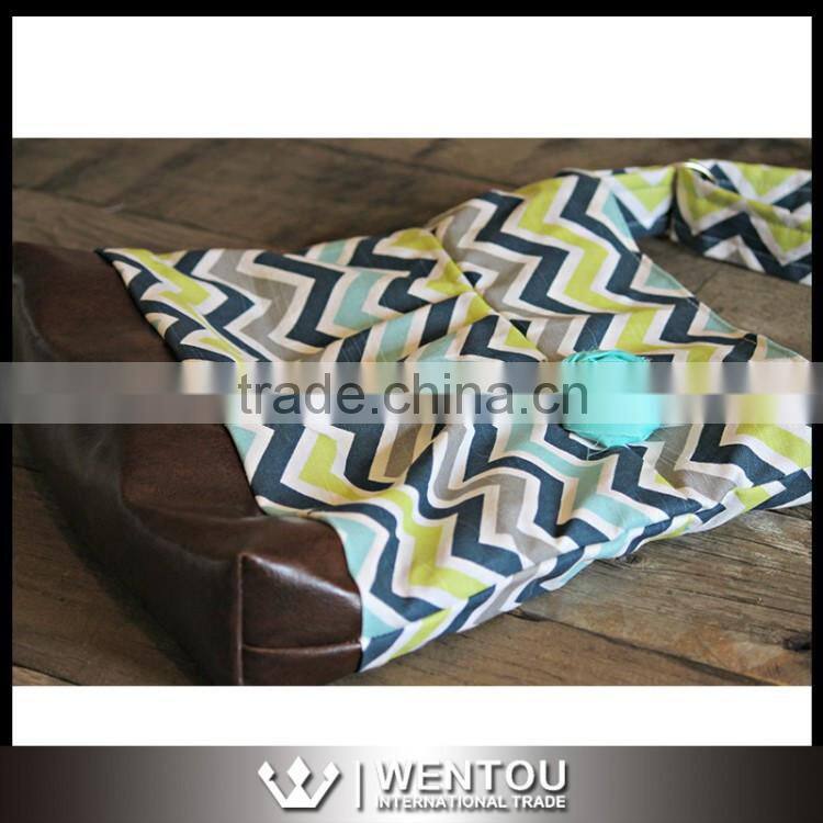 Wholesale Chevron Messenger Concealed Carry Purse