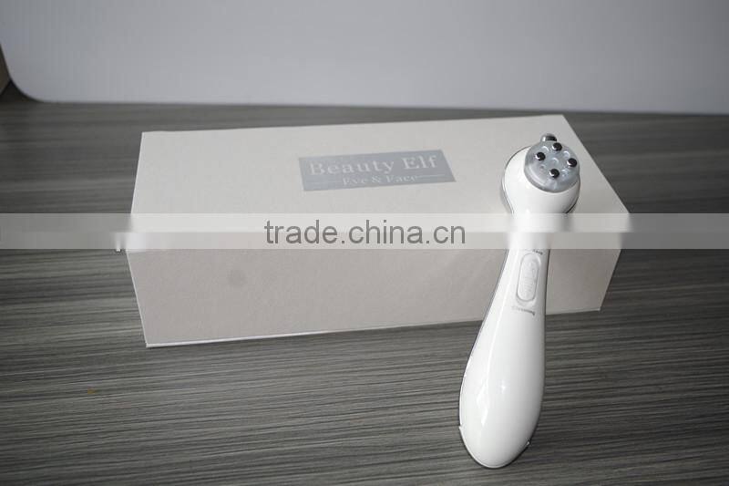 Handheld facial care system RF galvanic face lightening beauty device