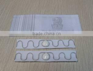 860~960MHz Passive RFID Woven Labels Withstand 200 Washing Cycles under Industrial Laundry Environment