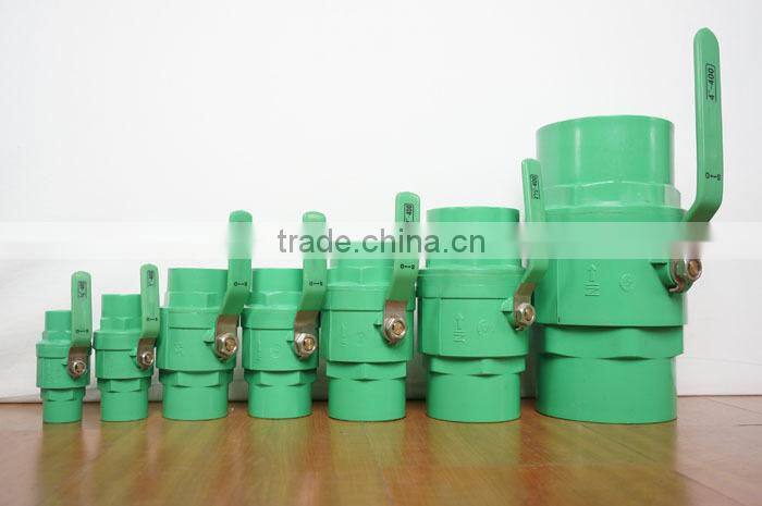 UPVC SQUARE LEVEL HANDLE GRAY COLOR BALL VALVE