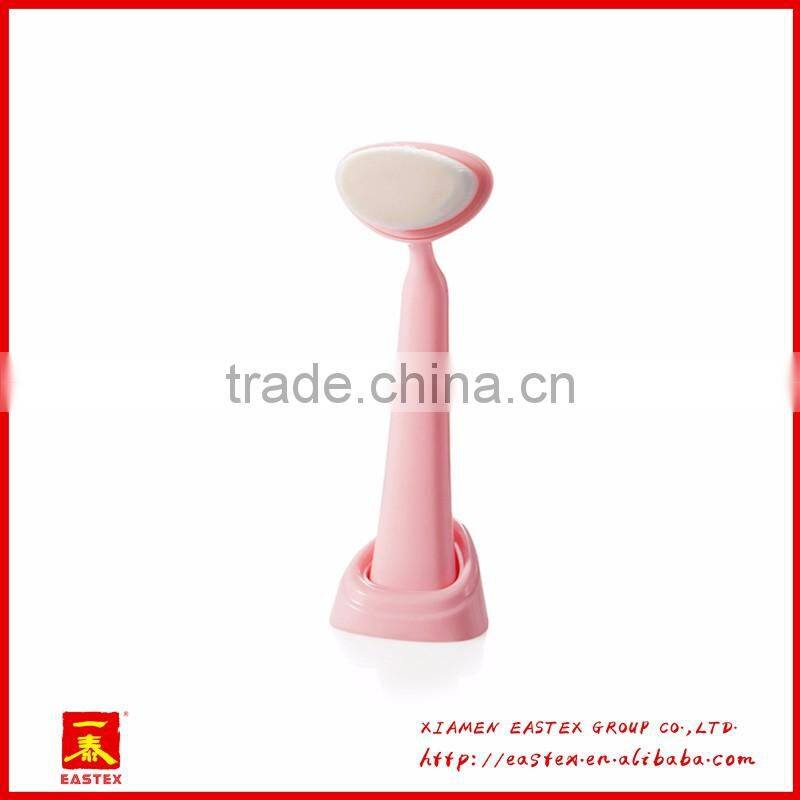 Soft facial use cleansing brush to go effectively black head