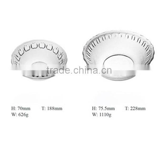 Flowered rimmed glass bowl