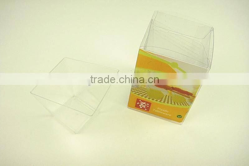Plastic transparent round cup/dish