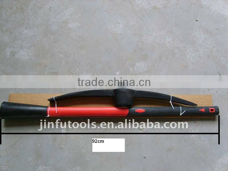 pickaxe with fiberglass handle