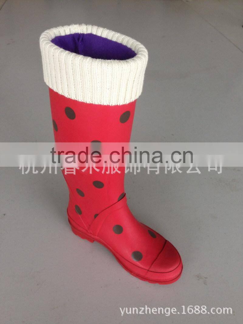2016 new high quality winter windproof and waterproof fleece boot liners socks factory