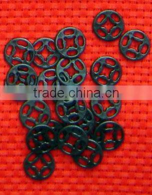 Plastic snap button fastener