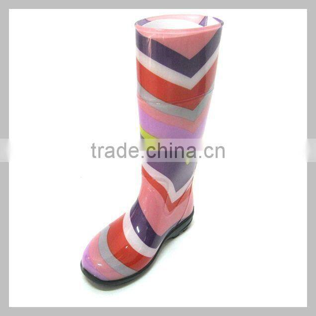 Ladies pvc rain boot