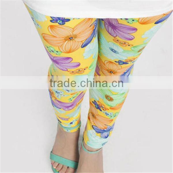 Sketch flower doodle pattern leggings ladies printed leggings