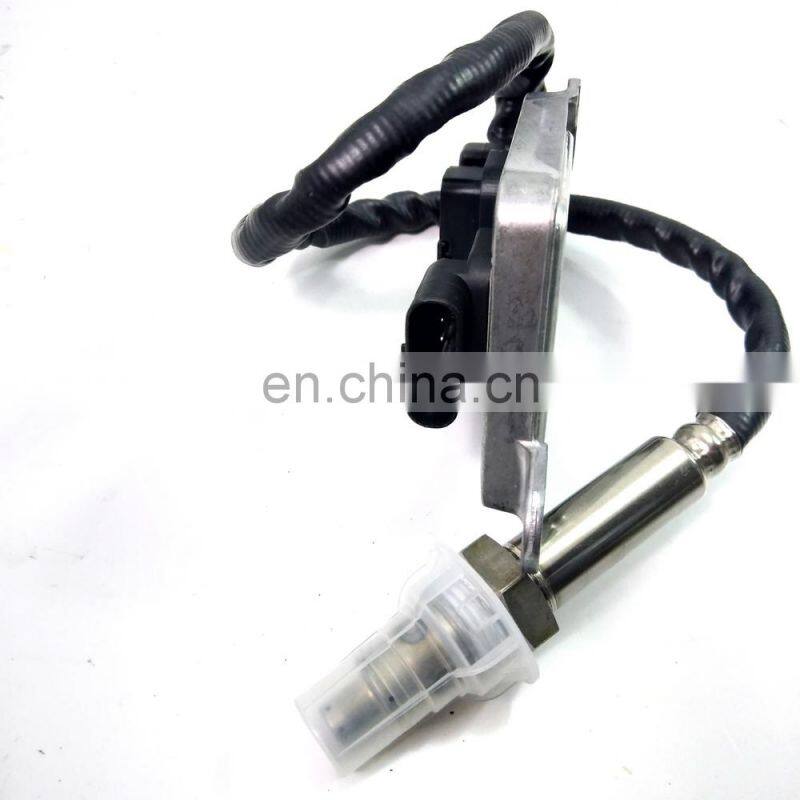 Diesel Engine Aftertreatment Device Flat Four Needles Nitrogen Oxide Sensor 5WK9 6621K 7 587 130 04 5WK96621K 758713004