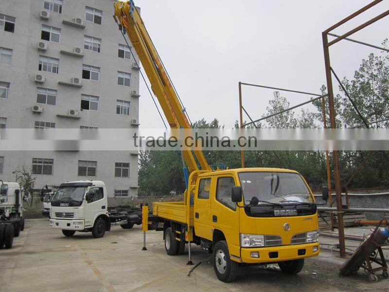 Dongfeng 14m truck loading platform