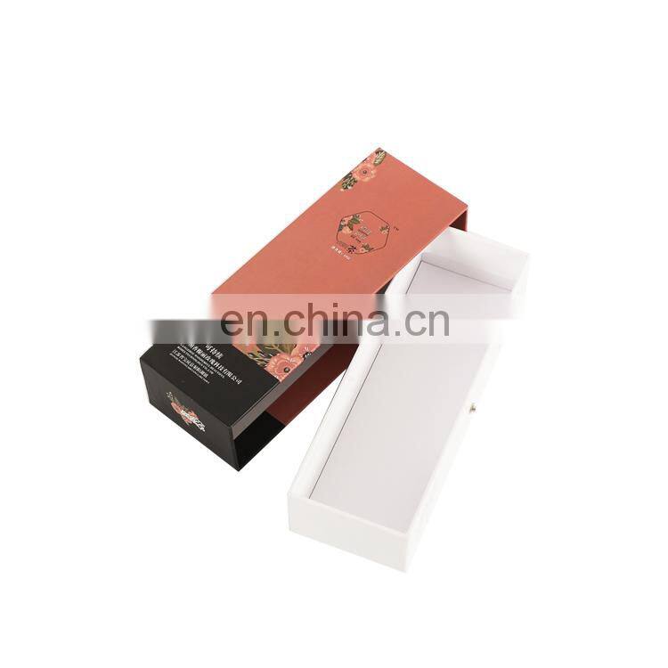 High-grade Clothing Hanging Tag Custom-made Women's Wearing Hanging Tag Design Custom Logo