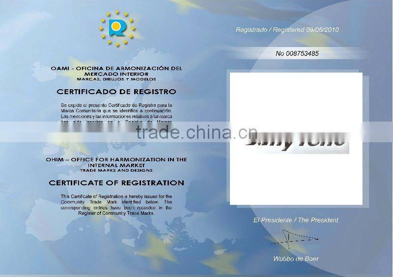 AT-929 handheld transceiver with CE&RoHS approval