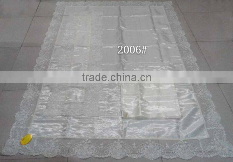 Polyester white tablelcoth with lace