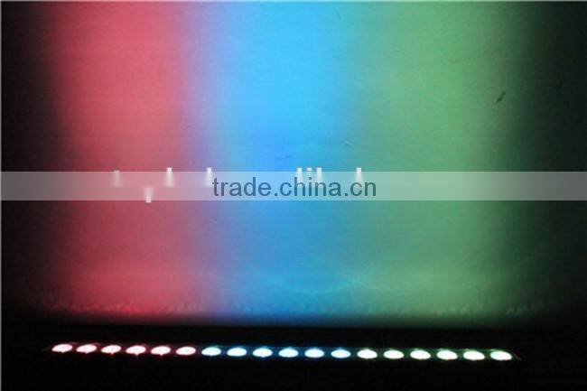 CE&RoHs Certificate Excellent Color Mixing LED Pixel Bar 18*4-in-1 RGBW Wall Washer LED Light