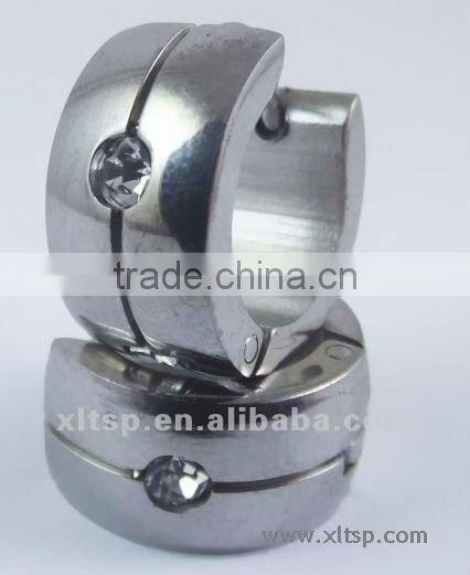 China Factory Direct Sale Hot Style Stainless Steel Crystal Earrings Fashion Earrings Jewelry