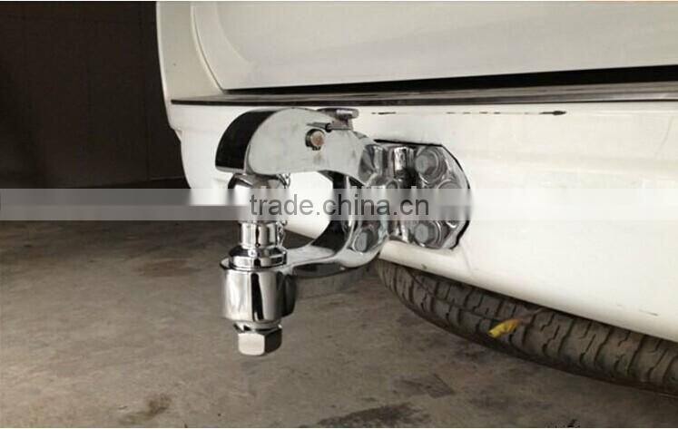 4x4 Tow hooks and tow ball