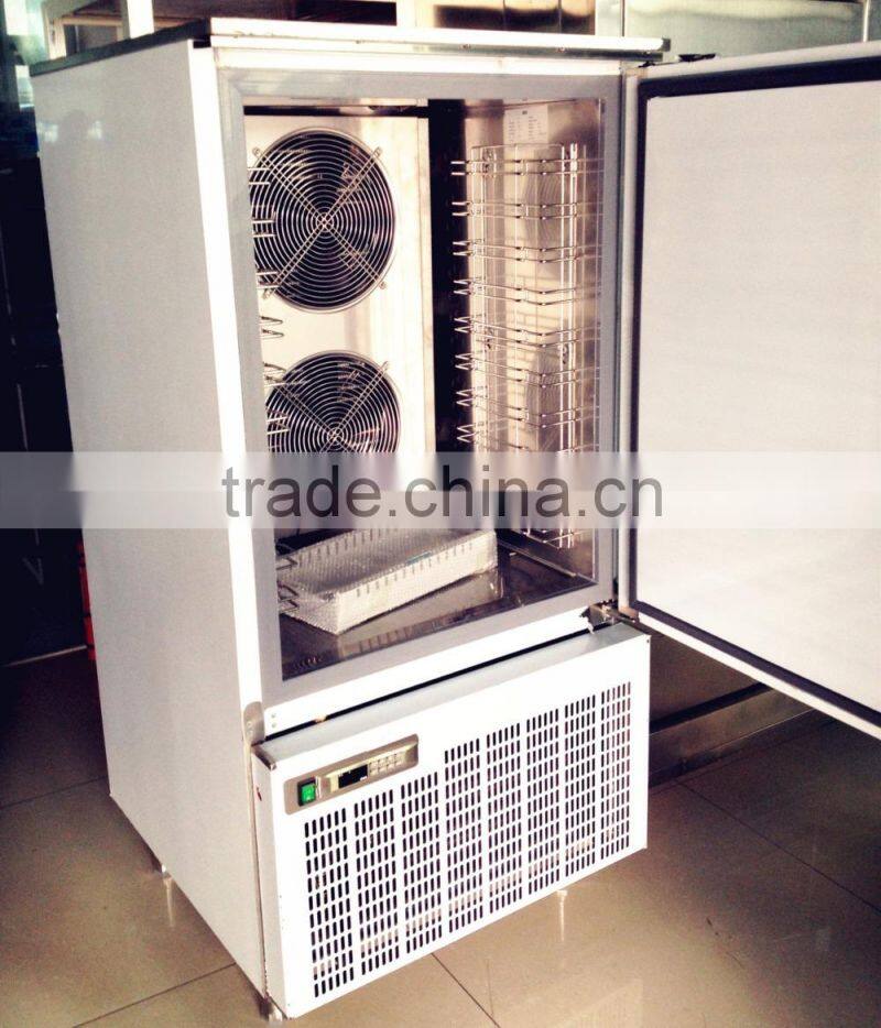 Small blast freezer for quick freezing