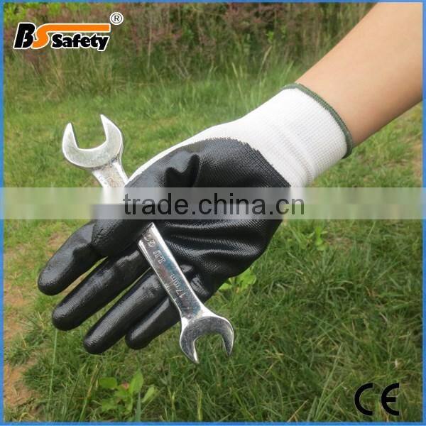 BSSAFETY China supplier cheap thin nitrile safeguard work gloves