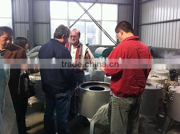 Economical oil filter in auto/oil filter factory with low price