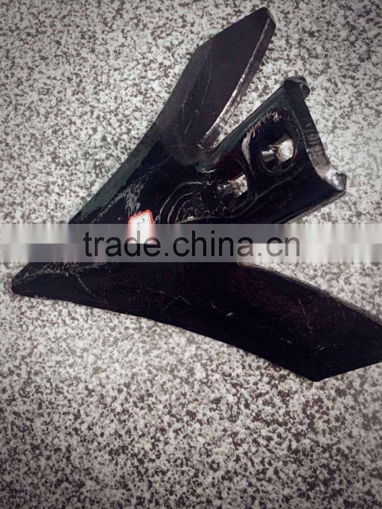 Hot rotary plow shovel