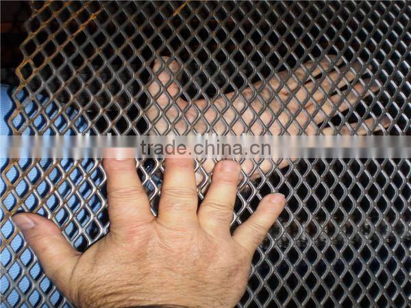 Punching expanded metal mesh sheet machine