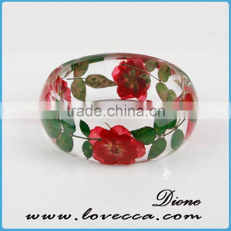 2017 Europe Design Wide Clear Pressed Resin Flower Bangle Bracelet
