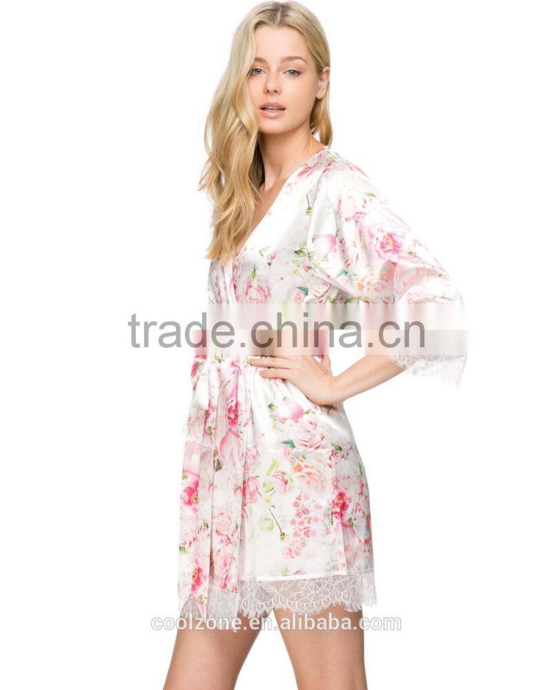 Relaxed fit long sleeves wrap front with detachable belt bath robe