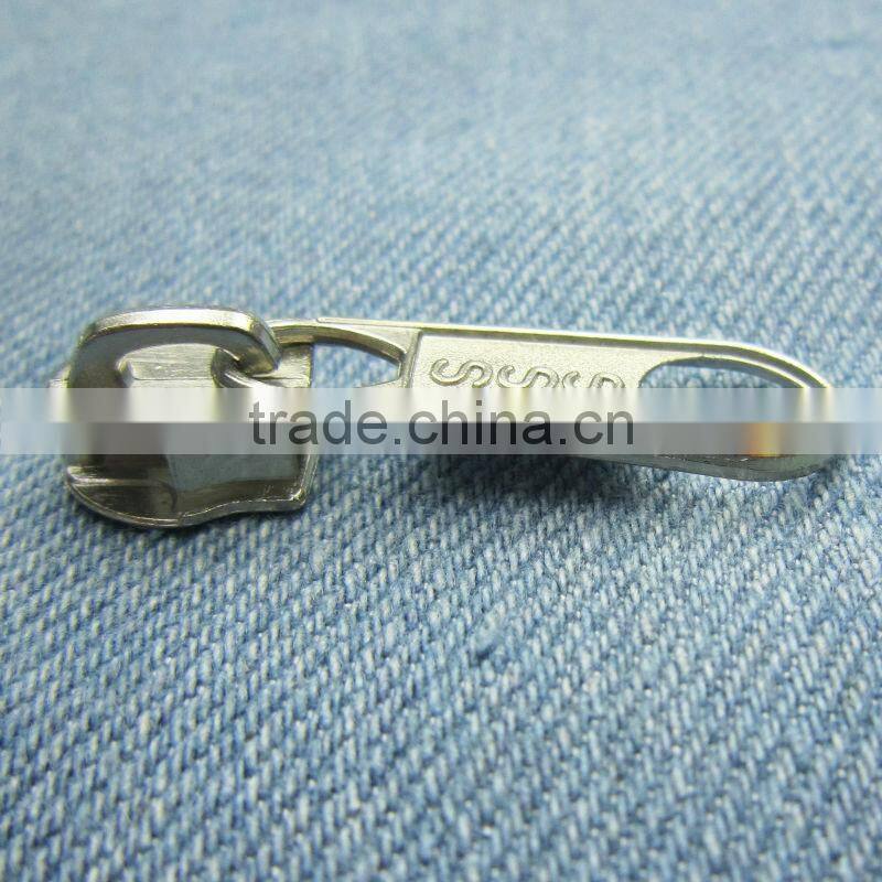 custom metal zipper puller