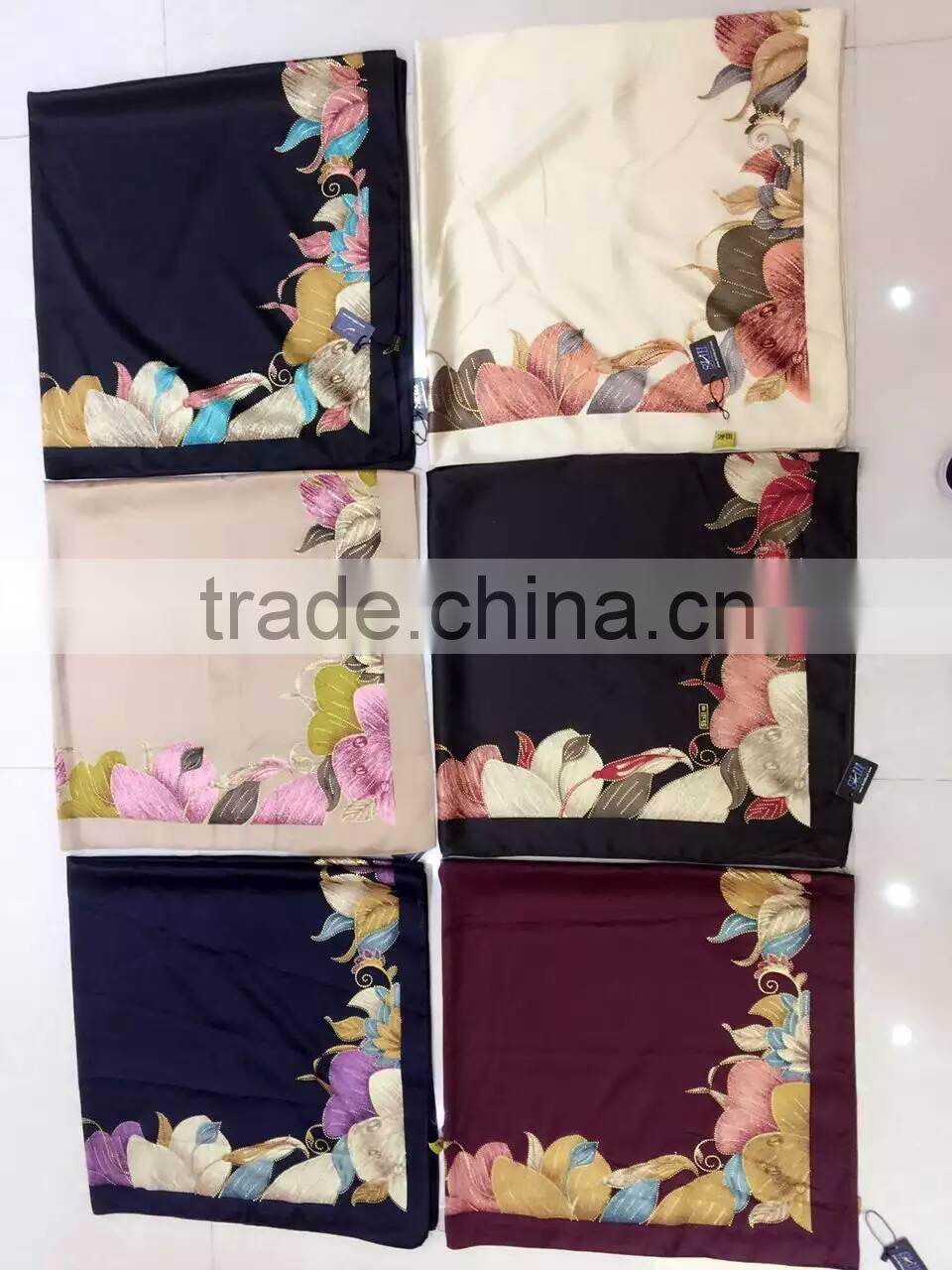 Popular 2016 Turkey silk 100*100cm muslim square scarf (beautiful,not slide )
